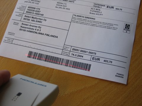 räkning med streckkod laserlukija-pankkiviivakoodi.jpg