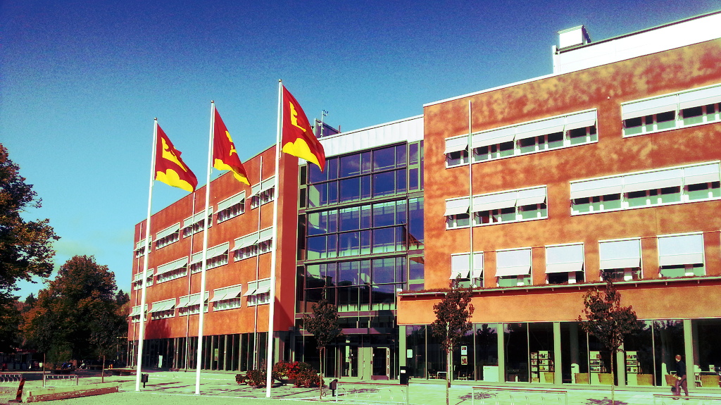 knivsta-kommunhus Knivstas nya kommunhus